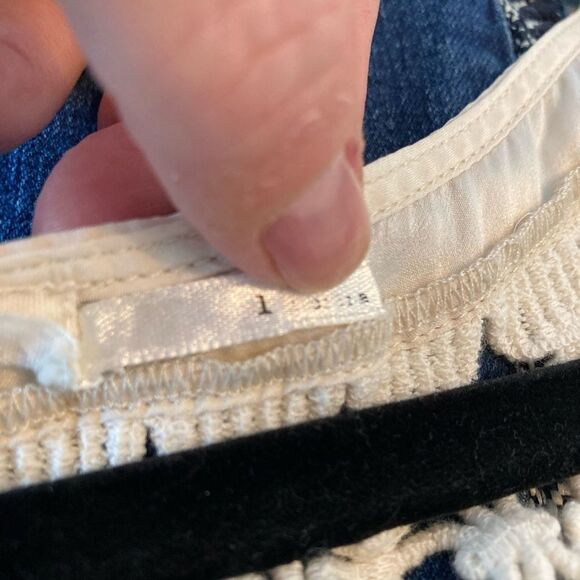 The Addison Story Anthropologie Silk & Cotton Crochet Women's Top - Picture 7 of 10